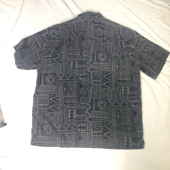 Cova Button Down Short Sleeve  Shirt (XL) - Picture 2 of 7